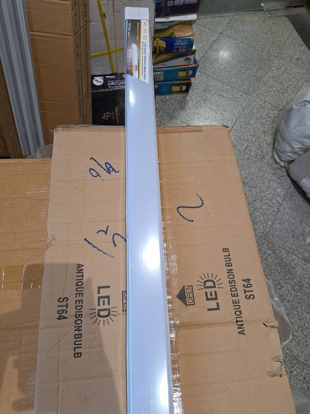 مهتابی LED ۹۰ وات اقتصادی - فروشگاه نورافشان برق